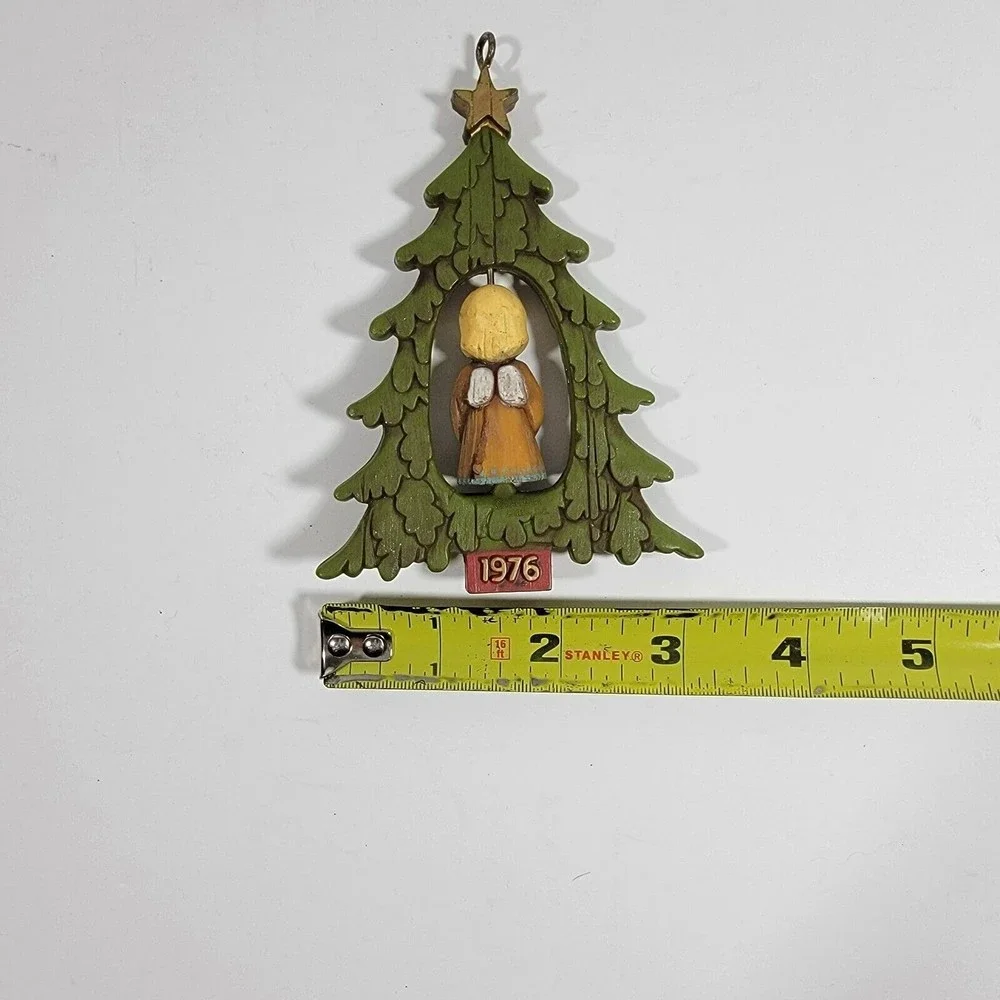 Vintage Hallmark Ornament‎ 1976 Christmas Tree Spin Angel Plastic